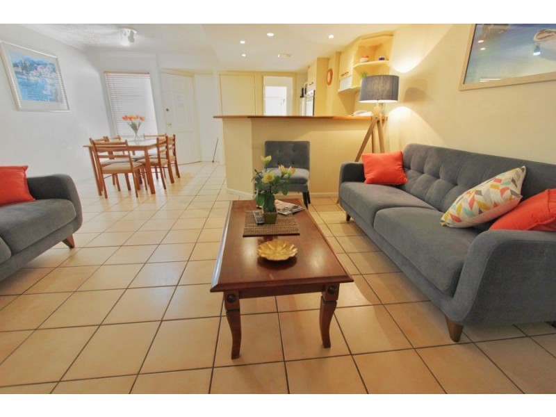 176/2-10 Coolgardie Street, Elanora QLD 4221