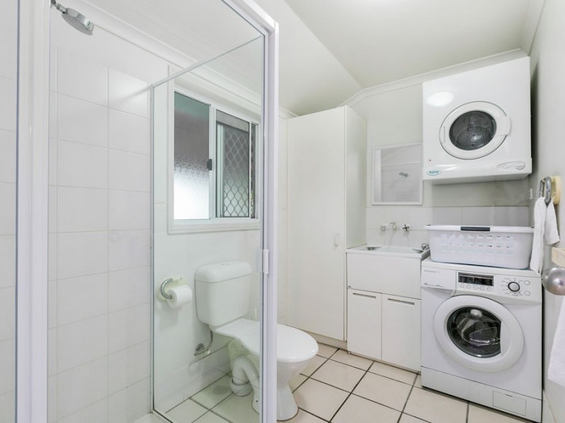 10/12 Robert Street, Noosaville QLD 4566