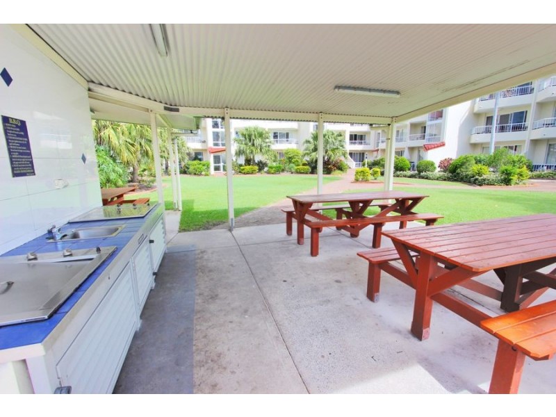 9/1915 Gold coast Highway, Burleigh Heads QLD 4220