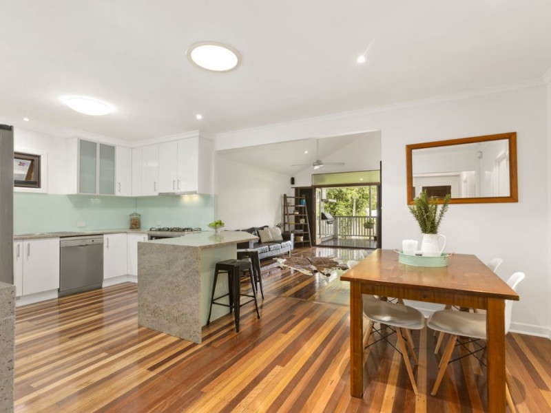 30 Margaret Street, Camp Hill QLD 4152