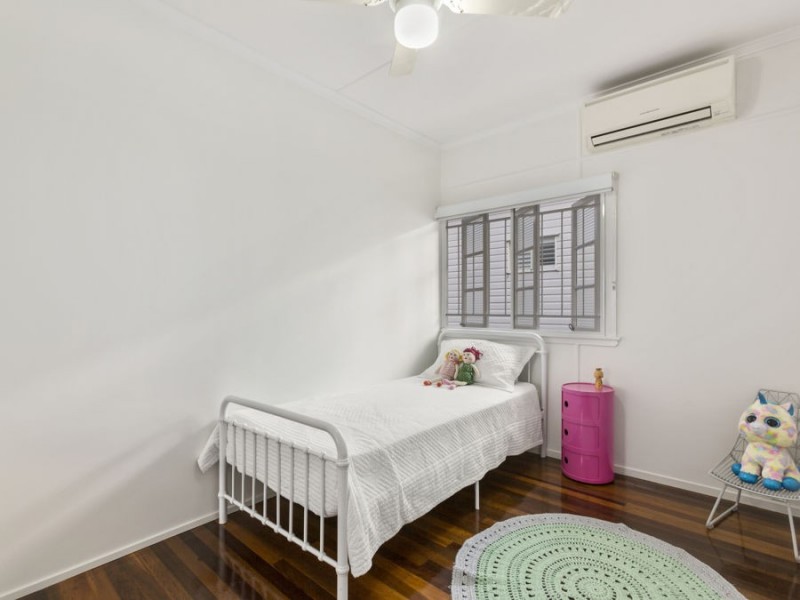 30 Margaret Street, Camp Hill QLD 4152