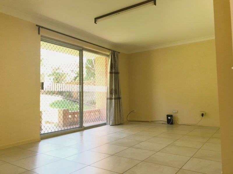 17 Genoa Street, Macgregor QLD 4109