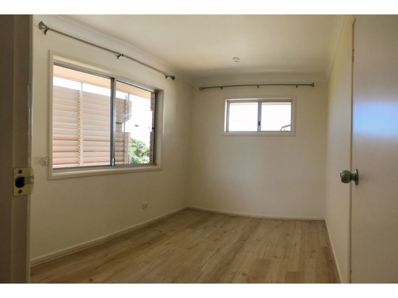 17 Genoa Street, Macgregor QLD 4109