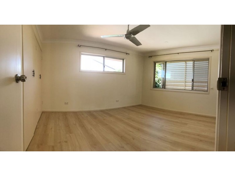 17 Genoa Street, Macgregor QLD 4109