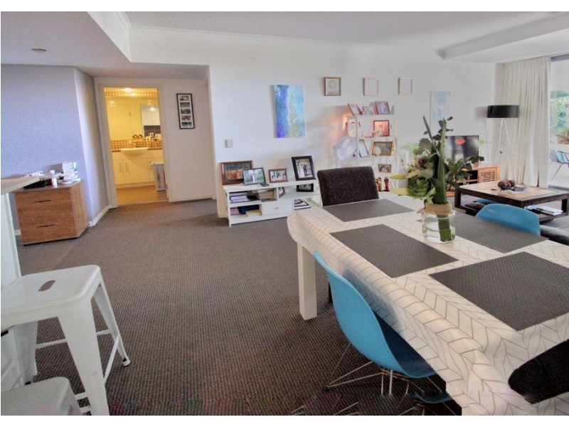 1021/1 Ocean Street, Burleigh Heads QLD 4220