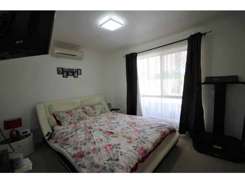 6 HENDON COURT, Boronia Heights QLD 4124