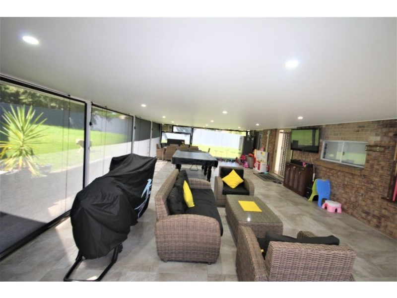 6 HENDON COURT, Boronia Heights QLD 4124