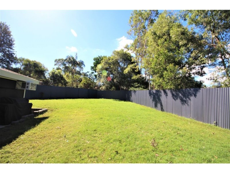 6 HENDON COURT, Boronia Heights QLD 4124