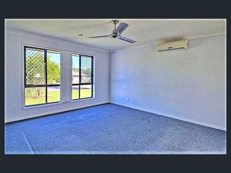 21 Lorikeet Way, Crestmead QLD 4132