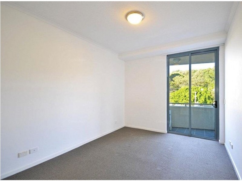 2027/1 Ocean Street, Burleigh Heads QLD 4220