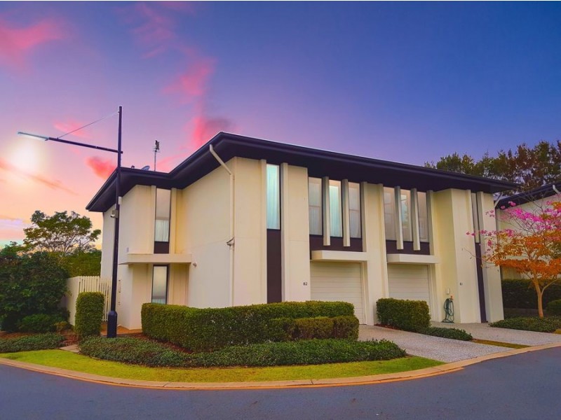 82/18 Archipelago Street, Pacific Pines QLD 4211