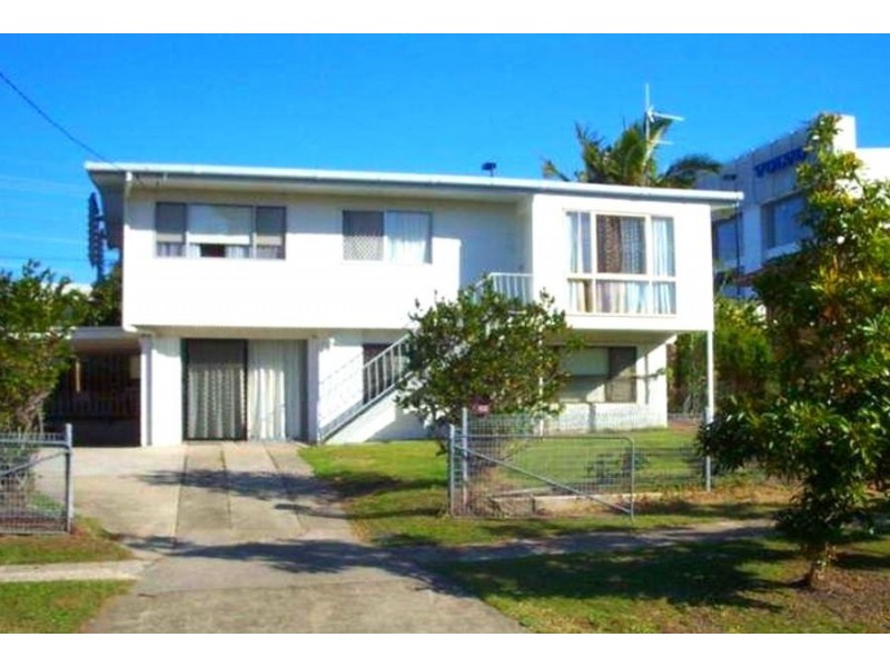 100 Falconer Street, Southport QLD 4215