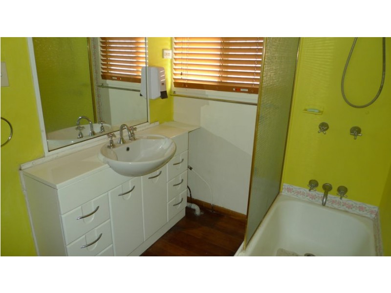 42 Homestead Street, Marsden QLD 4132