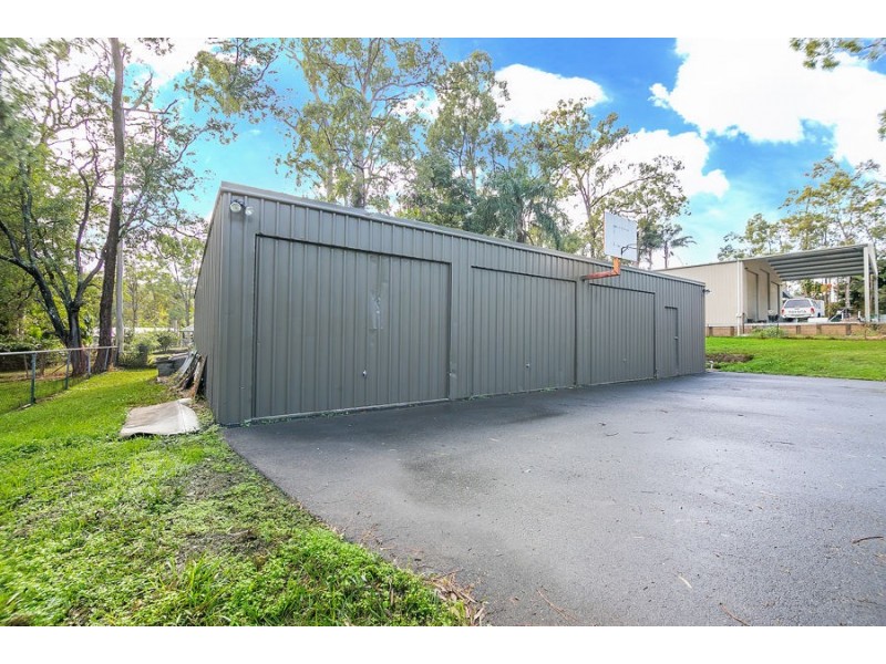 11 Jacaranda Av, Boronia Heights QLD 4124