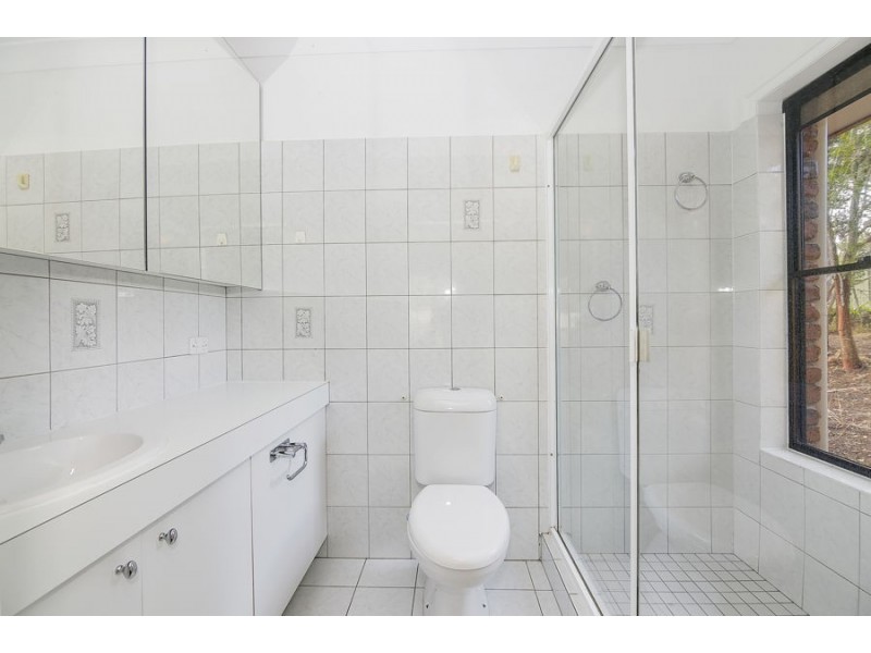 11 Jacaranda Av, Boronia Heights QLD 4124