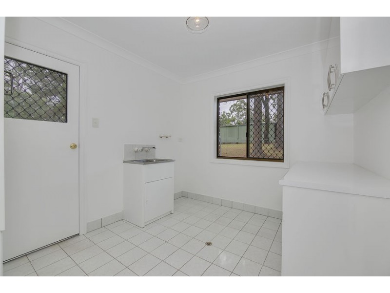 11 Jacaranda Av, Boronia Heights QLD 4124