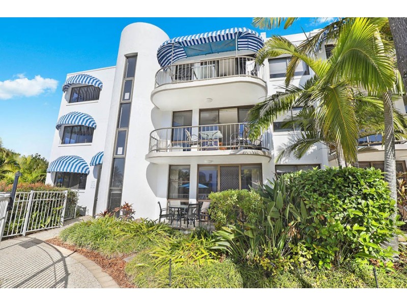 2/270-274 Alexandra Parade, Alexandra Headland QLD 4572