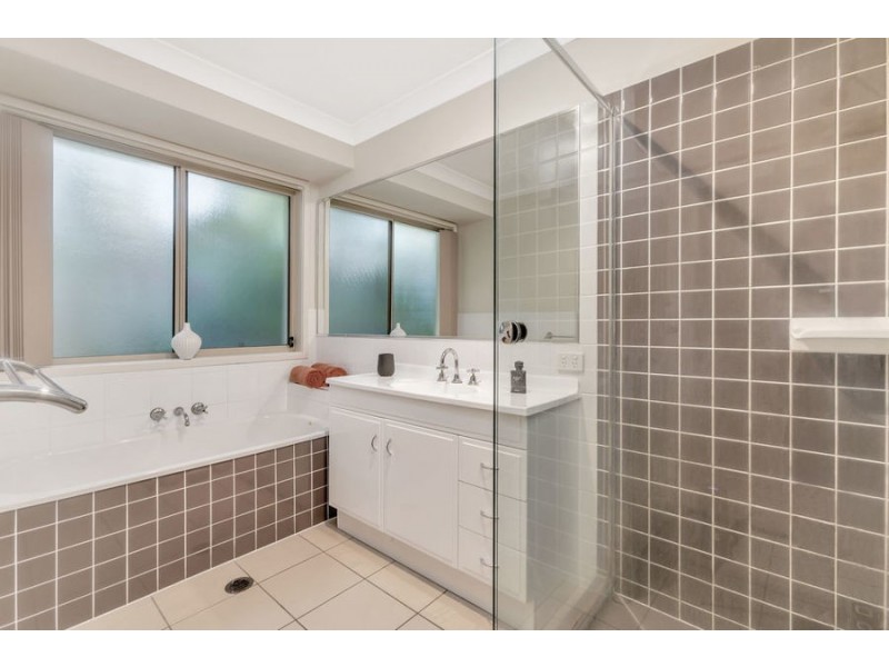 12 Lomond Place, Parkinson QLD 4115