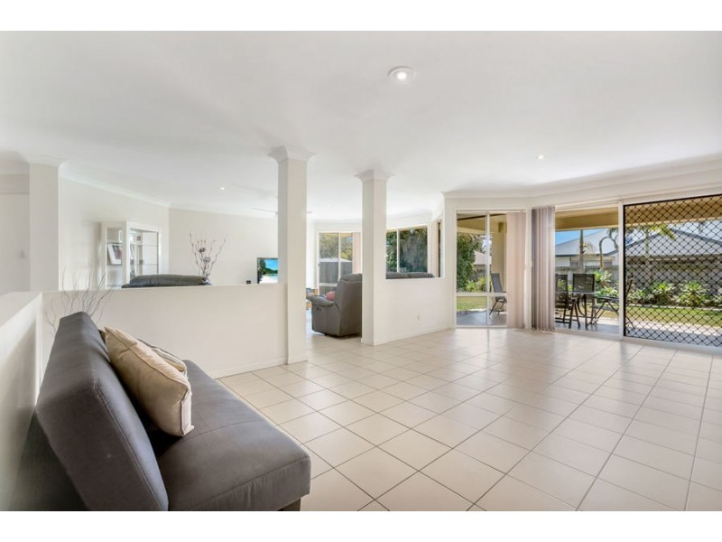 12 Lomond Place, Parkinson QLD 4115