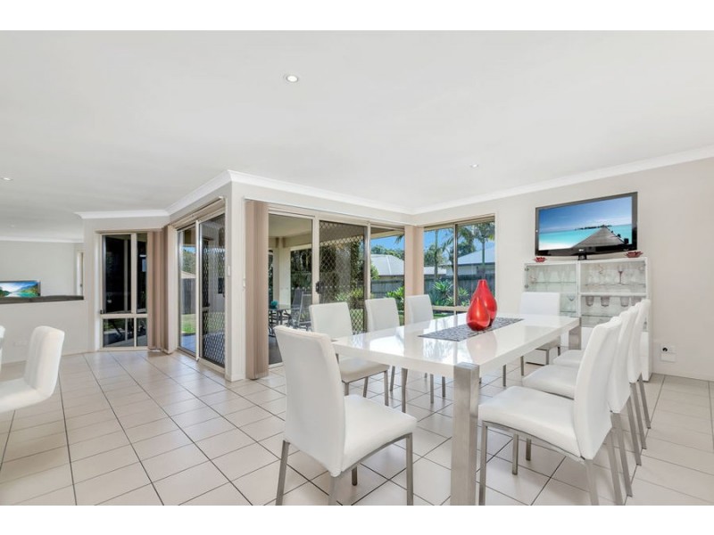 12 Lomond Place, Parkinson QLD 4115