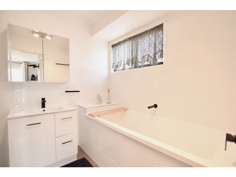 13 Wade Court, Boronia Heights QLD 4124