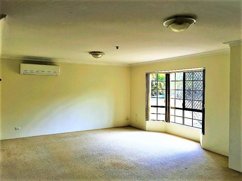 15 Centaurus Crescent, Regents Park QLD 4118