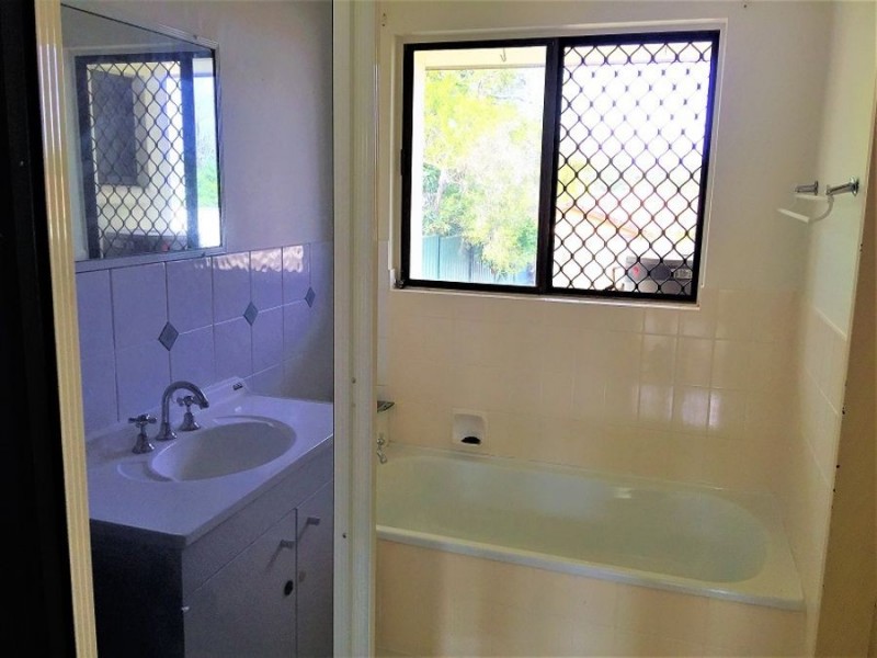 15 Centaurus Crescent, Regents Park QLD 4118