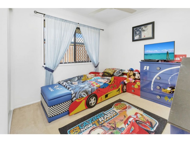59 Kakadu Street, Parkinson QLD 4115