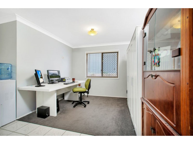 8 Wade Court, Boronia Heights QLD 4124