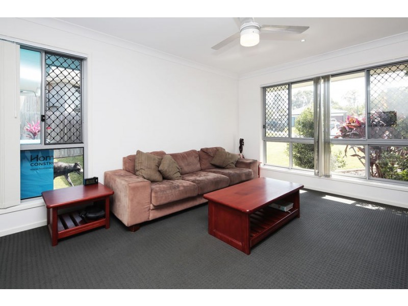 5 James Close, Ormeau QLD 4208