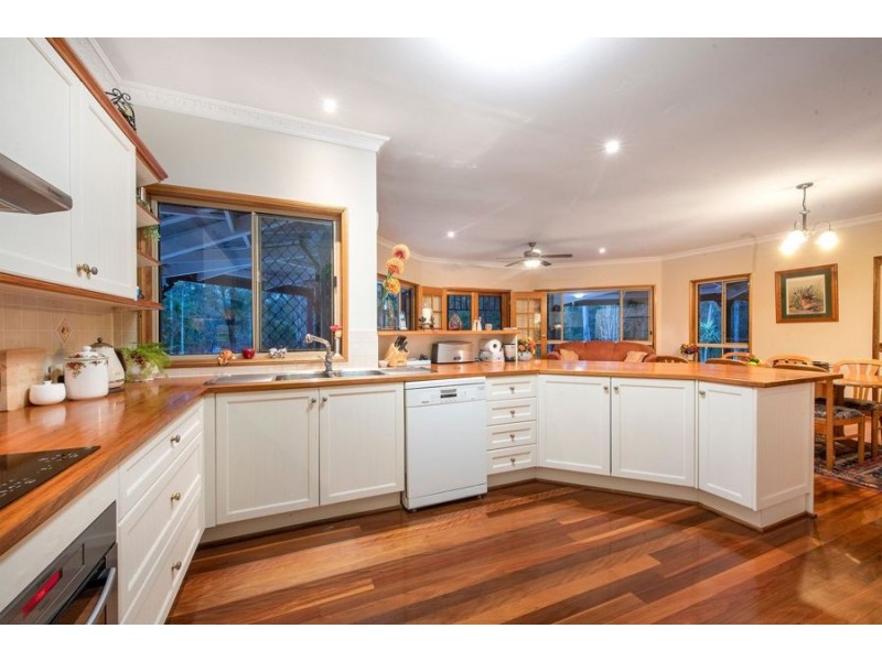 43 Daymar St, Burbank QLD 4156
