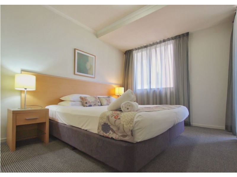 1078/1 Ocean Street, Burleigh Heads QLD 4220