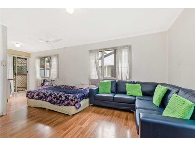 15 Louise Street, Underwood QLD 4119
