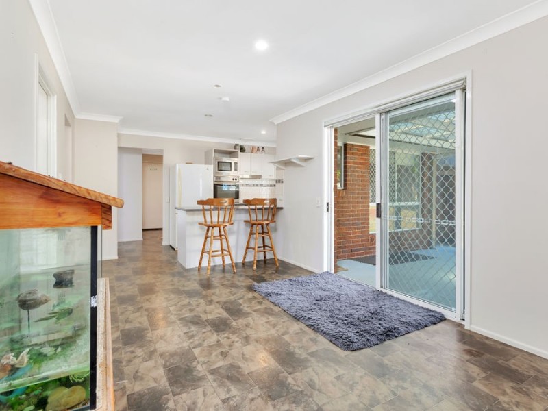 3 Melba ct, Crestmead QLD 4132