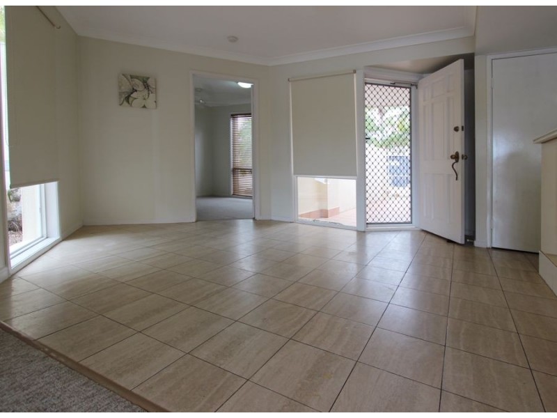 4/2-10 Coolgardie Street, Elanora QLD 4221