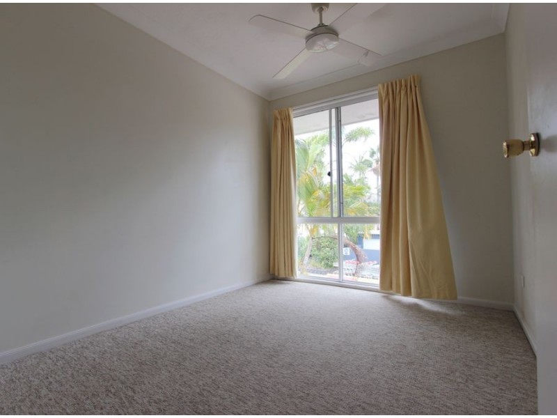 4/2-10 Coolgardie Street, Elanora QLD 4221