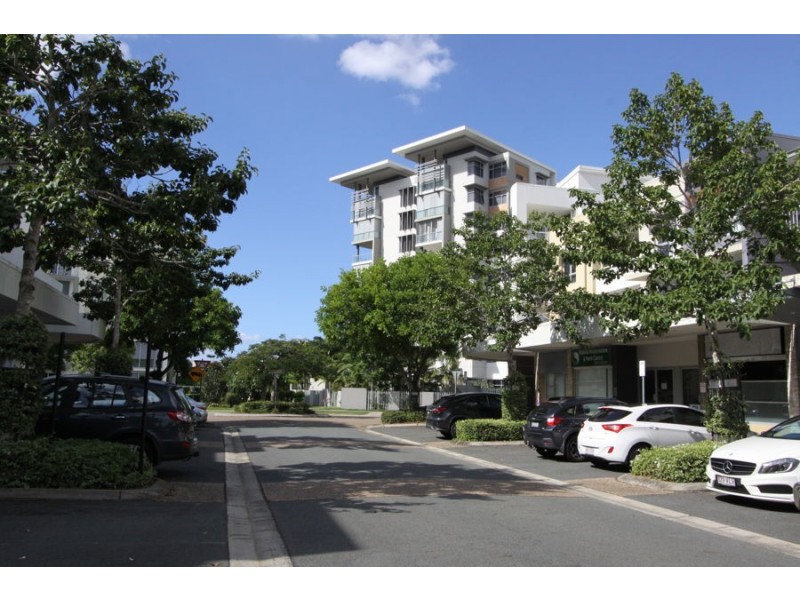 21/1 Arbour Avenue, Robina QLD 4226