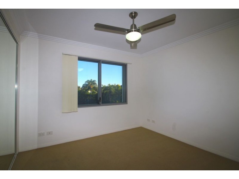 3/4 Eliza Lane, Nundah QLD 4012