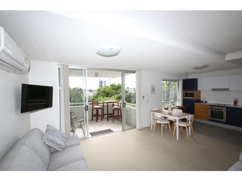 13/1 Arbour Avenue, Robina QLD 4226