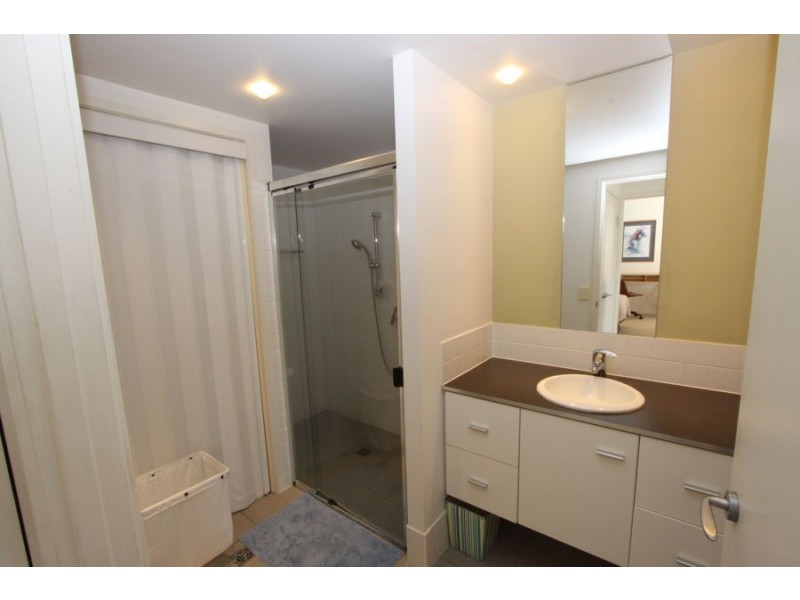 13/1 Arbour Avenue, Robina QLD 4226