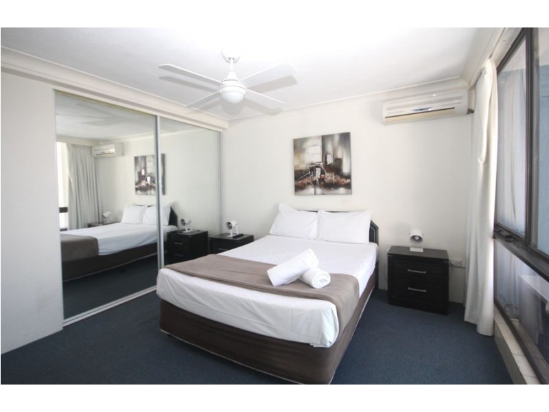 17B/30 Laycock Street, Surfers Paradise QLD 4217