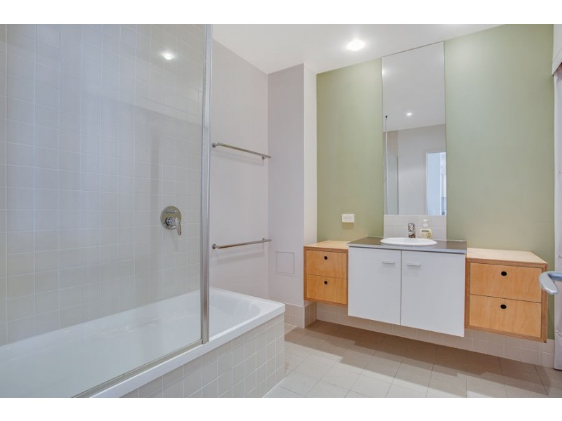 34/2 Arbour Avenue, Robina QLD 4226