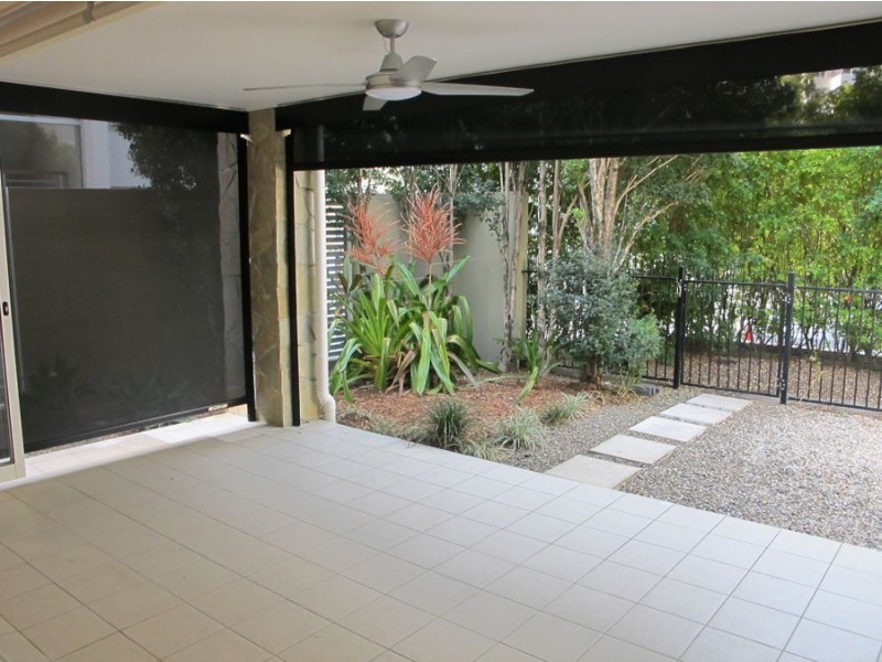 67 Riverwalk Avenue, Robina QLD 4226