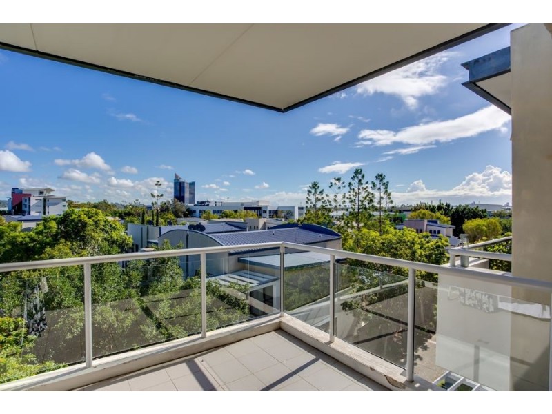 19/1 Arbour Avenue, Robina QLD 4226