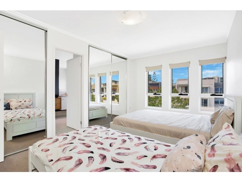 19/1 Arbour Avenue, Robina QLD 4226