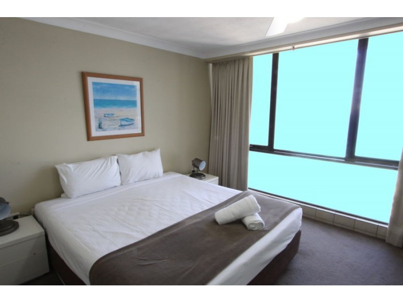 25C 30 Laycock Street, Surfers Paradise QLD 4217