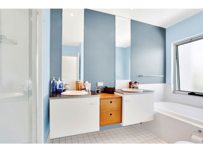 Unit 19 1 Arbour Ave, Robina QLD 4226