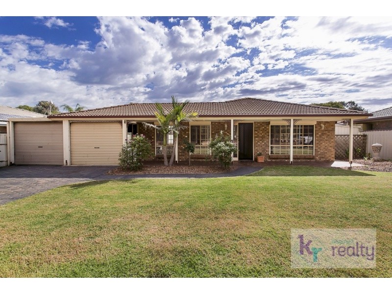 32 Ronaldo Way, Paralowie SA 5108