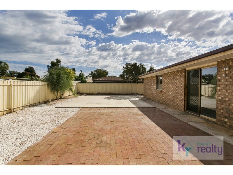 32 Ronaldo Way, Paralowie SA 5108