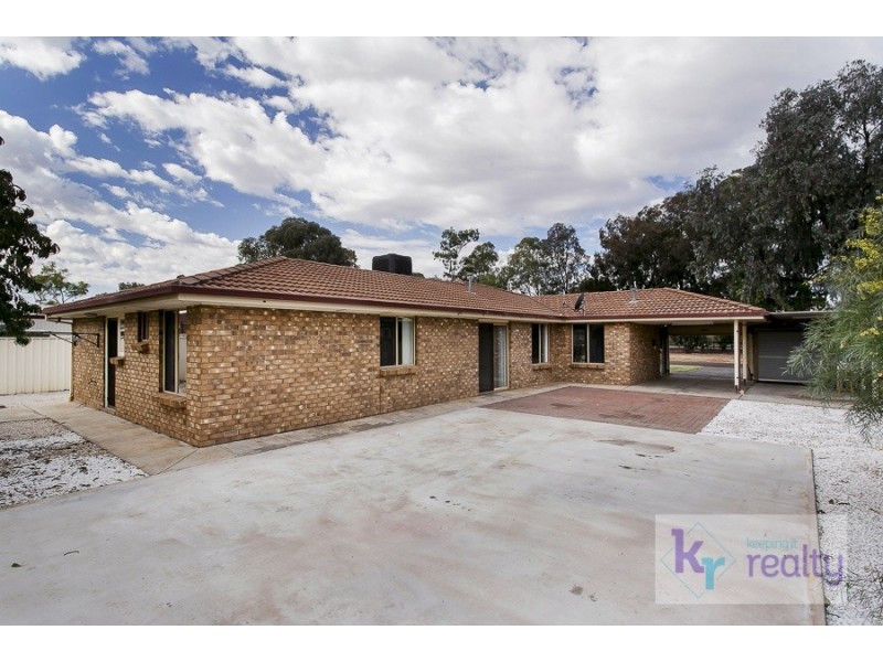 32 Ronaldo Way, Paralowie SA 5108